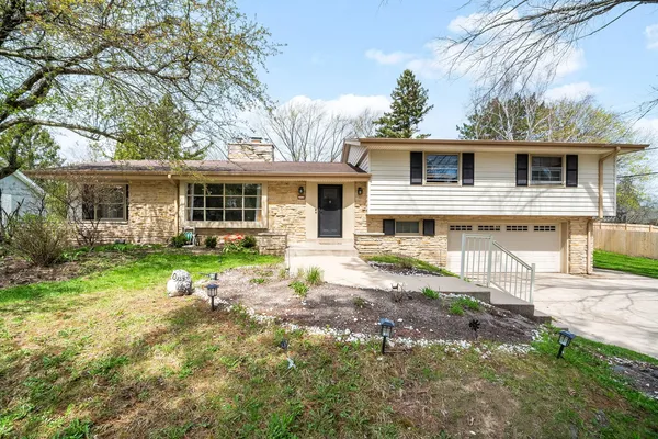 $520,000 | 2526 West Dunwood Road, Glendale, WI 53209