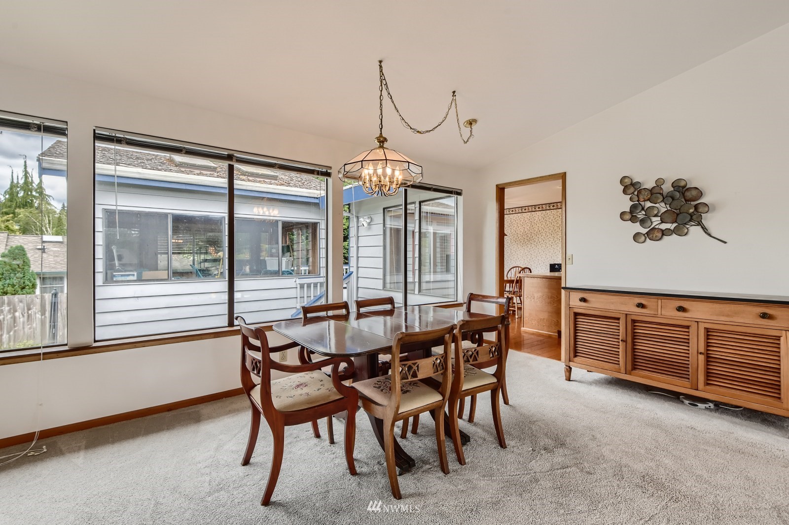 691 13th Way Southwest Edmonds, WA 98020 - Photo 11 of 40 Gallery Image 11