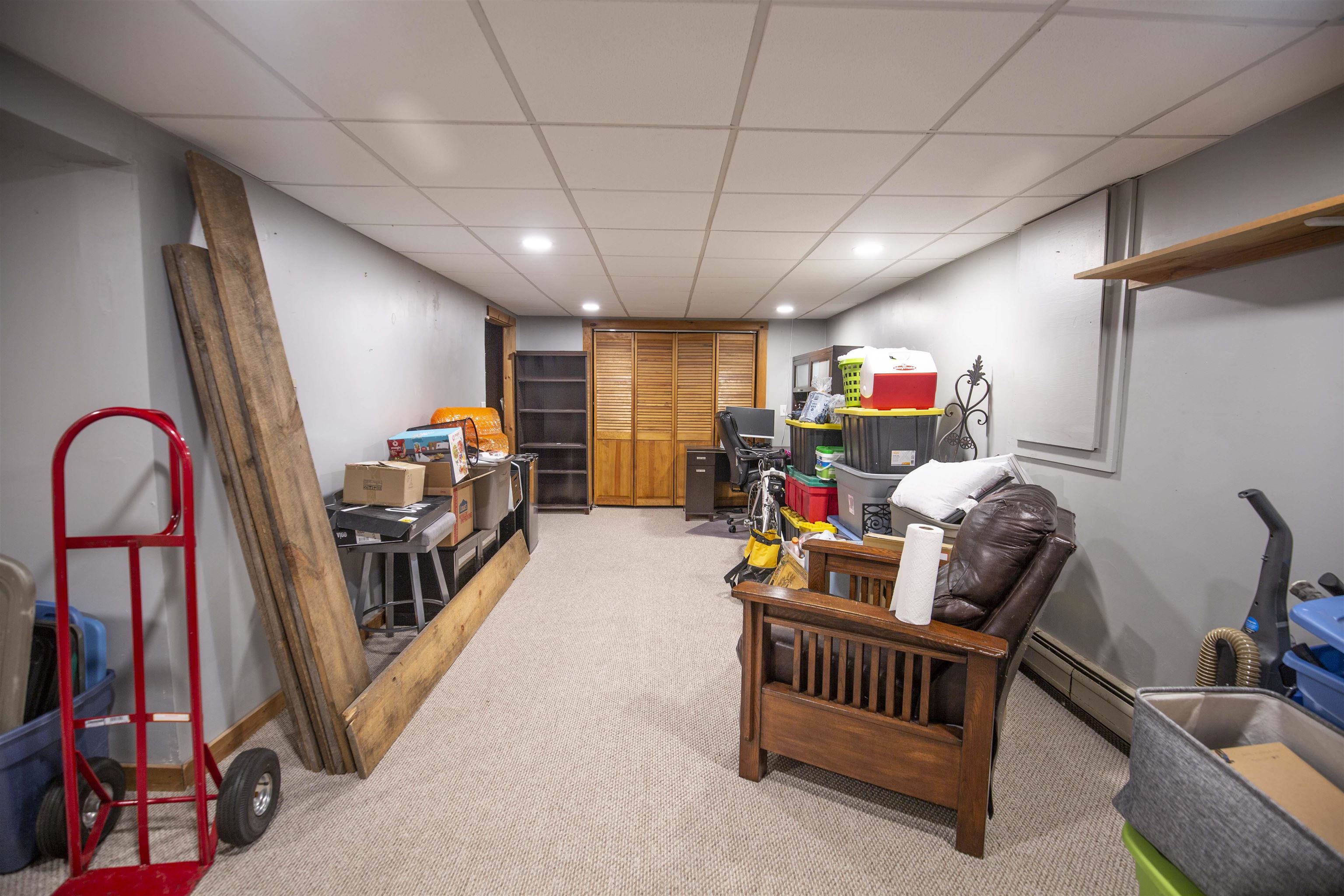 63 Dale Road, Unit B Hooksett, NH 03106 - Photo 15 of 23
