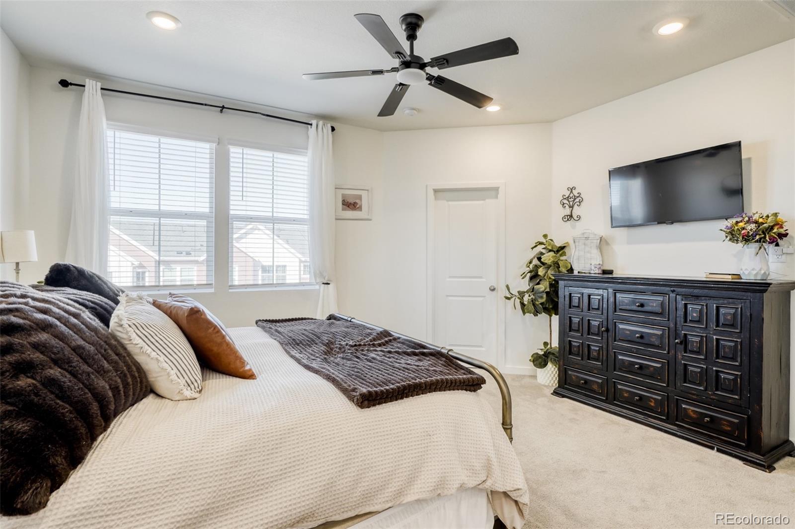 2003 South Gold Bug Way Aurora, CO 80018 - Photo 20 of 26