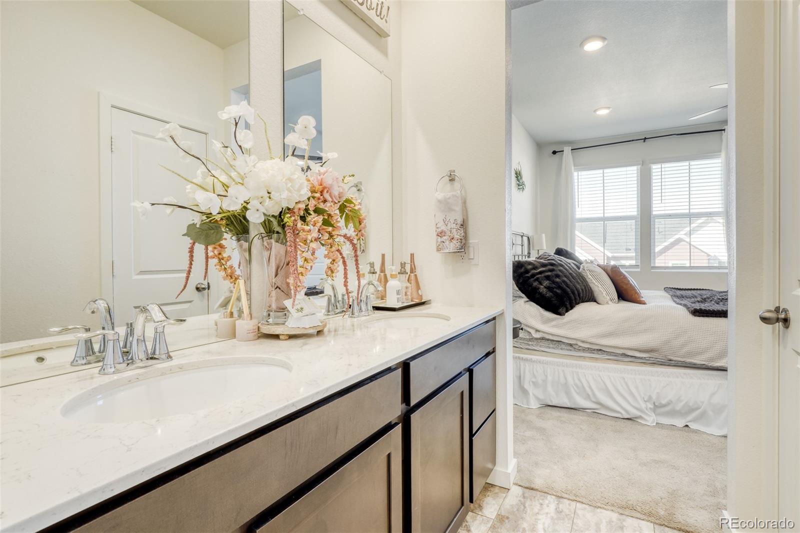 2003 South Gold Bug Way Aurora, CO 80018 - Photo 24 of 26