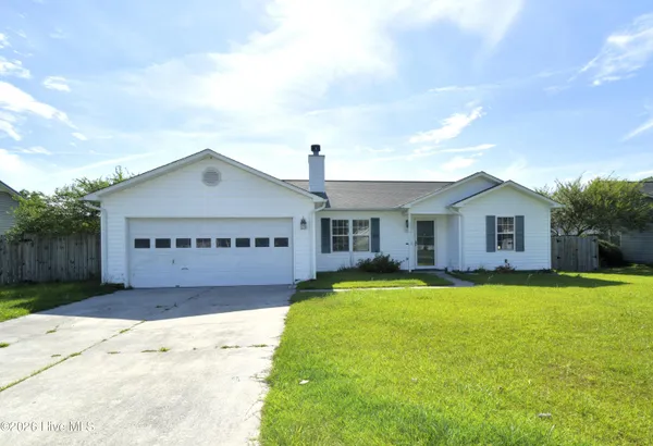 $1,550 | 309 Kenilworth Place, Hubert, NC 28539