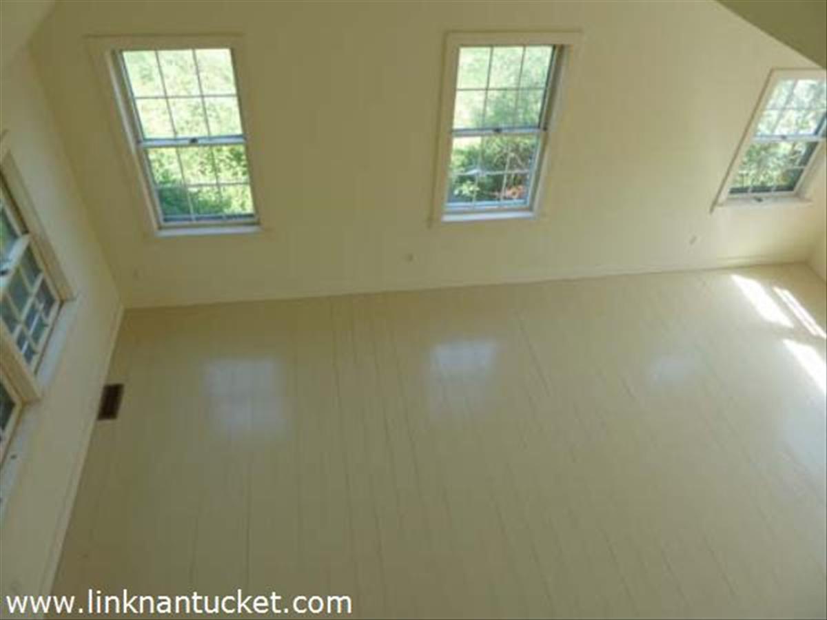 42 Hummock Pond Road Nantucket, MA 02554 - Photo 6 of 11 Gallery Image 6