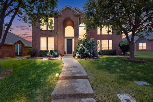 $3,200 | 2762 Hillview Drive, Lewisville, TX 75067