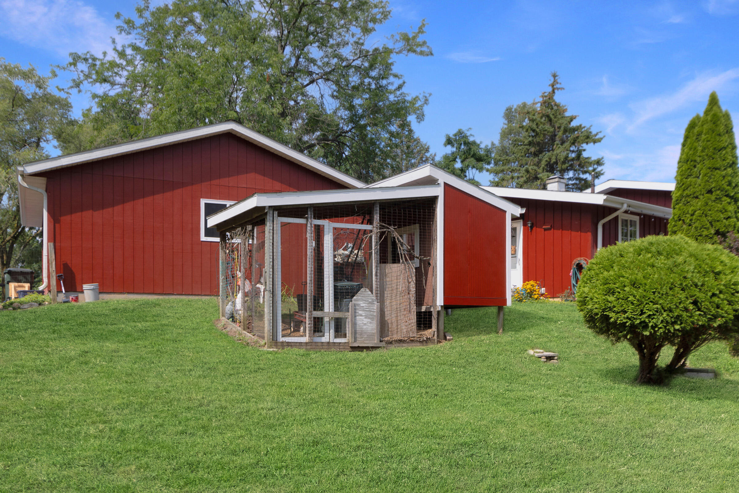 38112 87th Street Randall, WI 53105 - Photo 33 of 34 3V3A1219