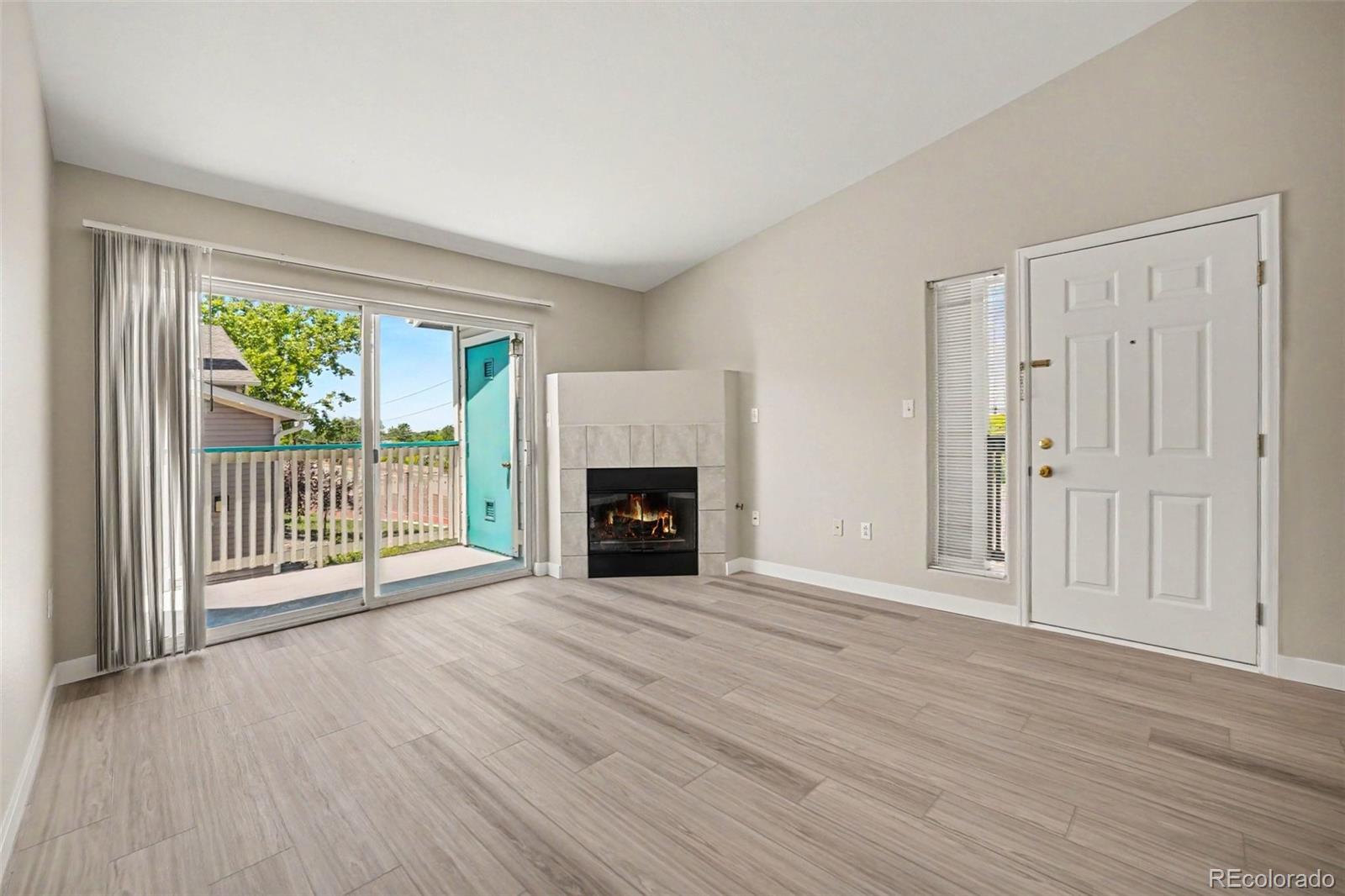 8365 Pebble Creek Way, Unit 201 Highlands Ranch, CO 80126 - Photo 5 of 26