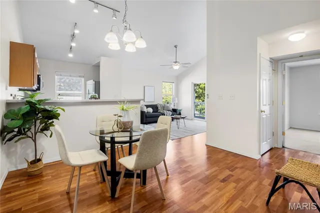 $179,999 | 1109 Arbor Creek Drive, Unit 3C, St. Louis, MO 63122