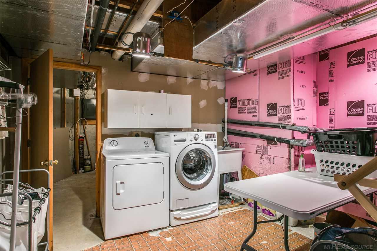 5445 Myron Road Jeddo, MI 48032 - Photo 34 of 49 Spacious Laundry Room