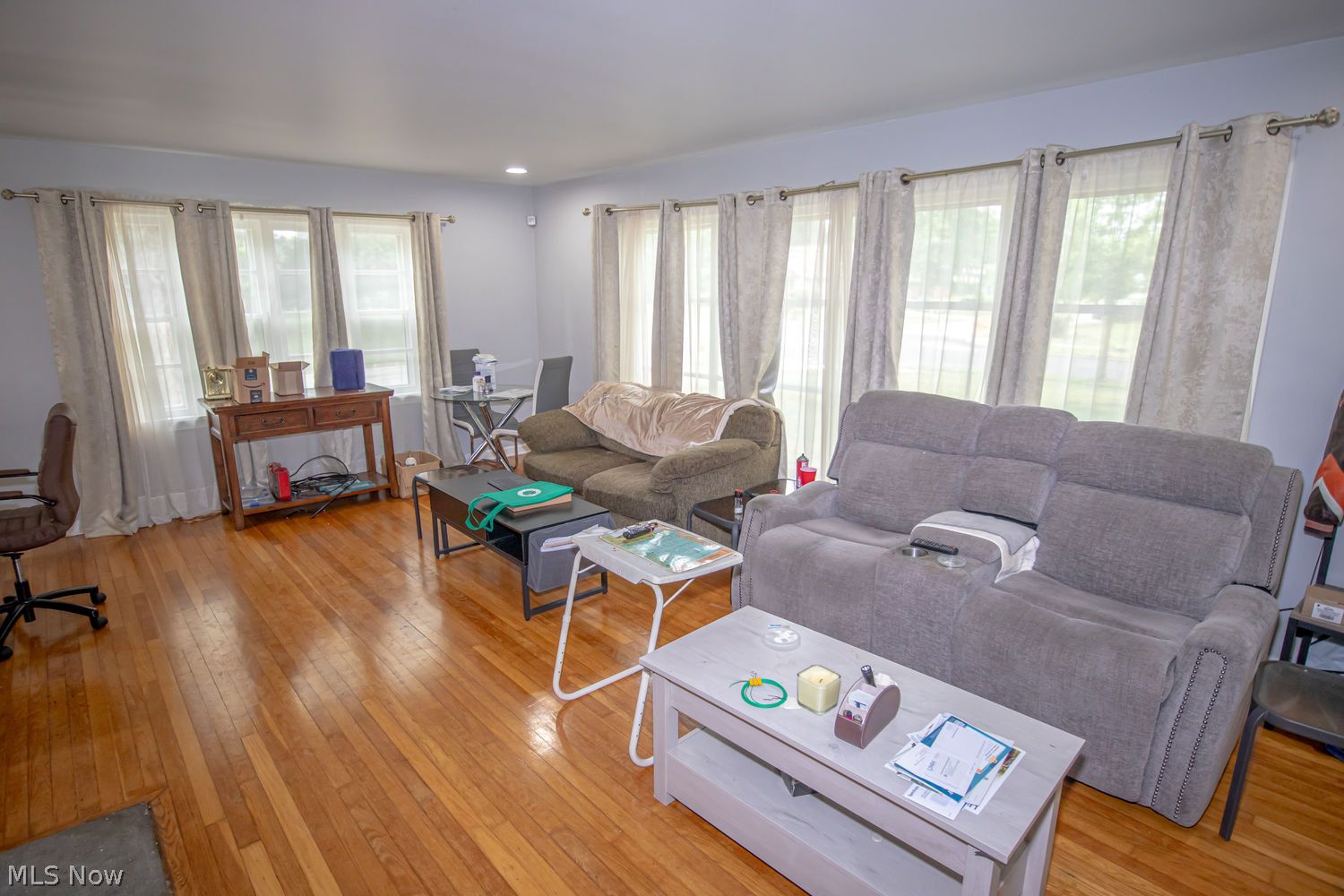 1107 Brandon Road Cleveland, OH 44112 - Photo 21 of 38