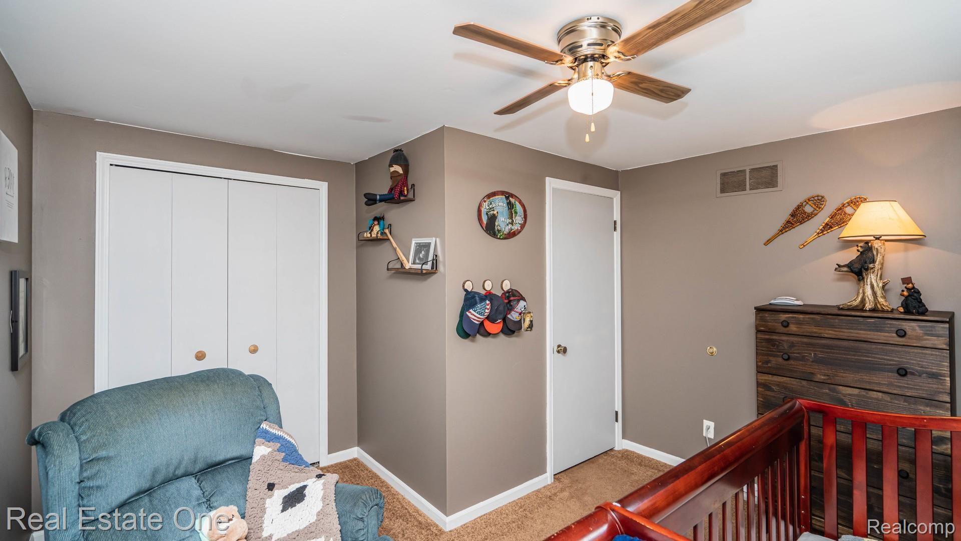 5501 Hartland Road Fenton, MI 48430 - Photo 60 of 67 066219062942_1.jpg