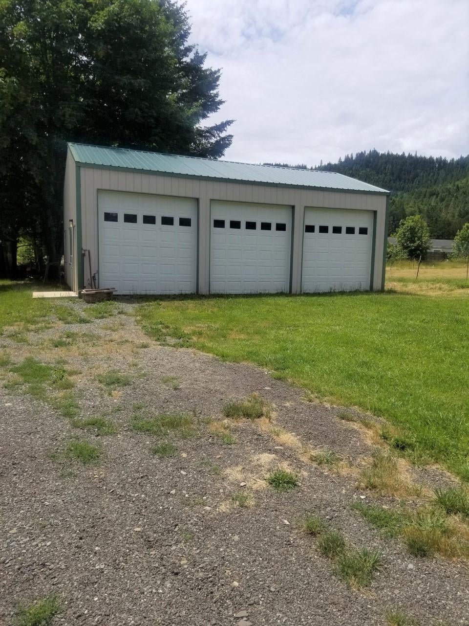5447 Azalea-Glen Road Glendale, OR 97442 - Photo 36 of 49 Shop
