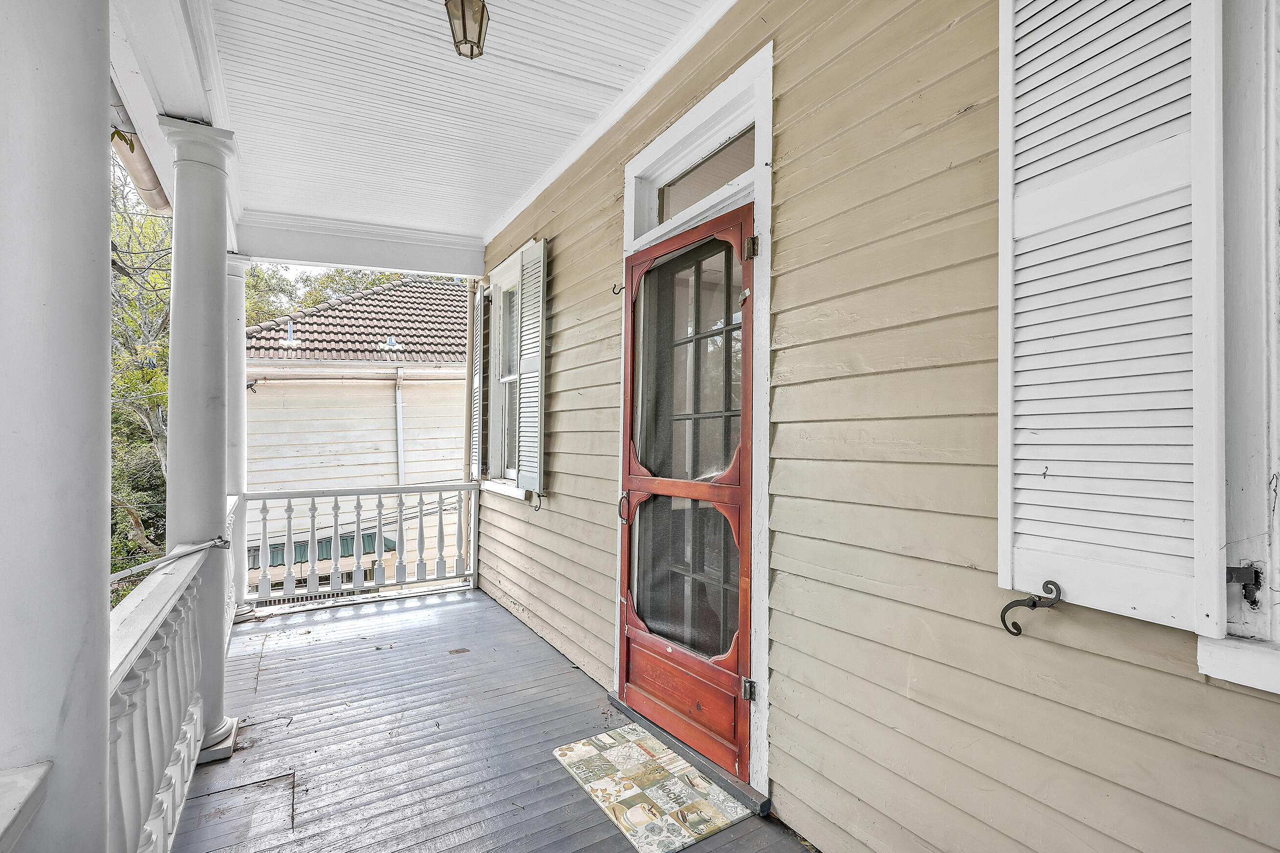 77 Smith Street Charleston, SC 29401 - Photo 5 of 7 ZYN_5783_4_5_6_7_8_9