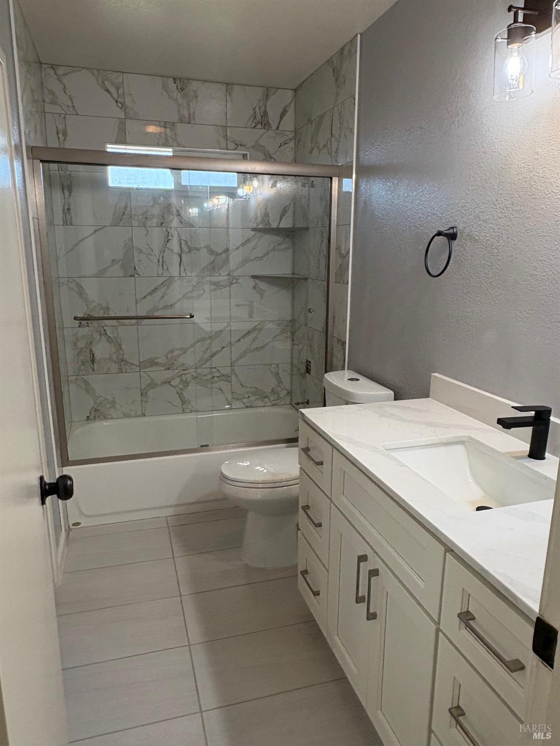 901 Johnson Street Fairfield, CA 94533 - Photo 3 of 10