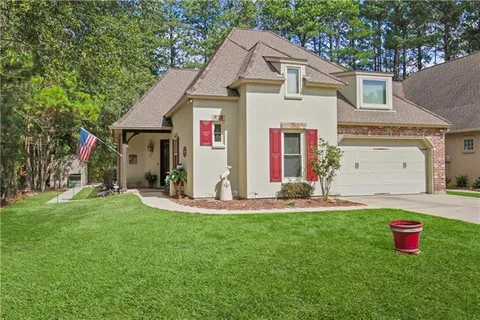 $380,000 | 155 Grand Lake Drive, Covington, LA 70435
