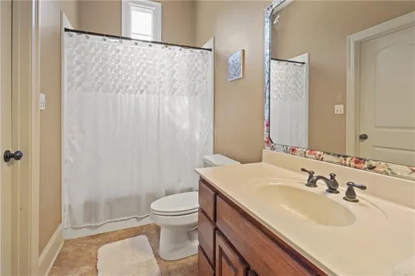 $380,000 | 155 Grand Lake Drive, Covington, LA 70435