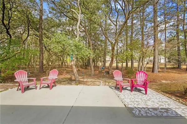 $380,000 | 155 Grand Lake Drive, Covington, LA 70435