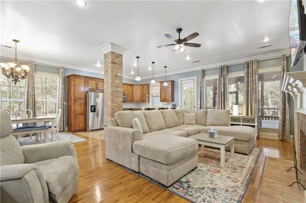 $380,000 | 155 Grand Lake Drive, Covington, LA 70435