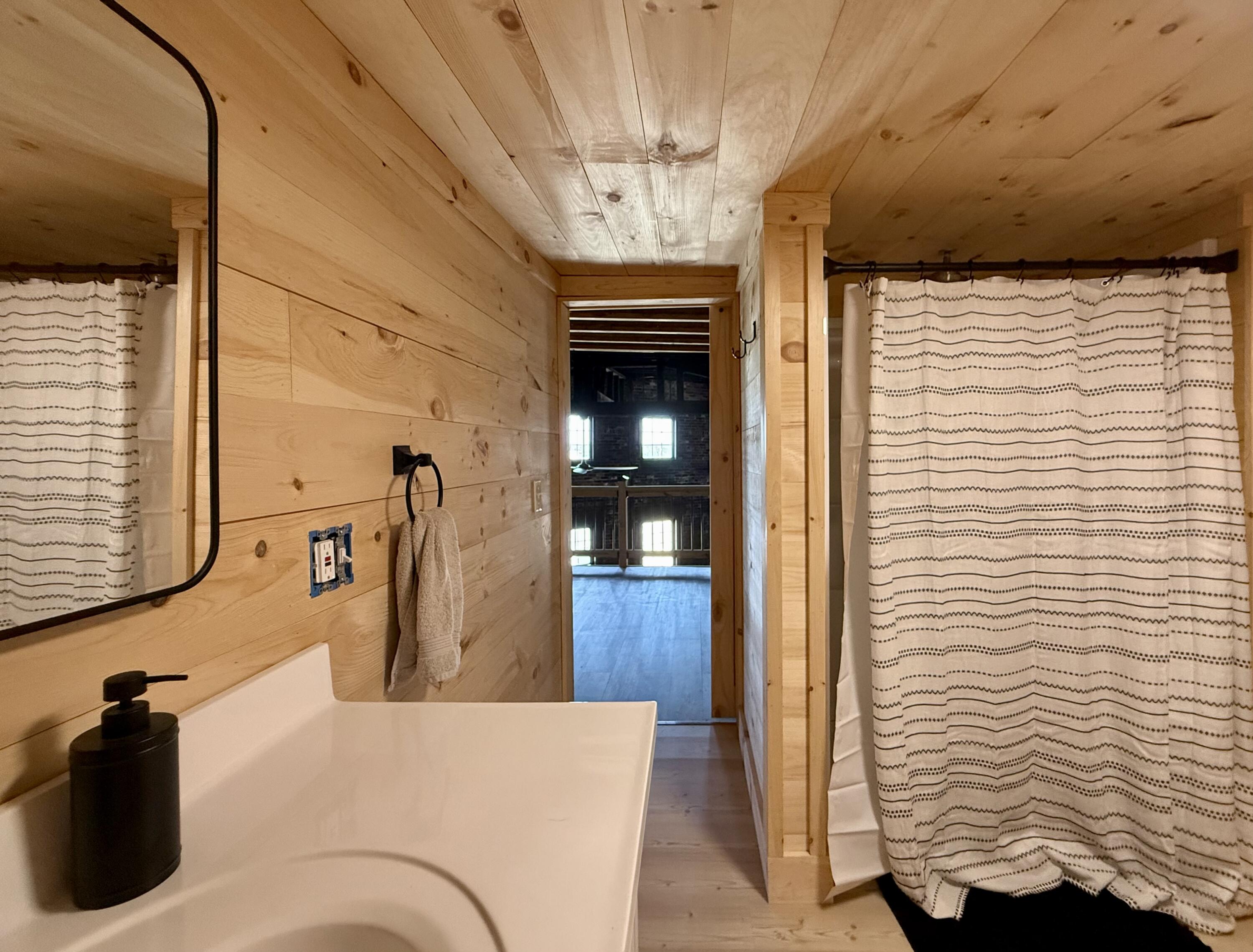 339 Main Street Calais, ME 04619 - Photo 36 of 79
