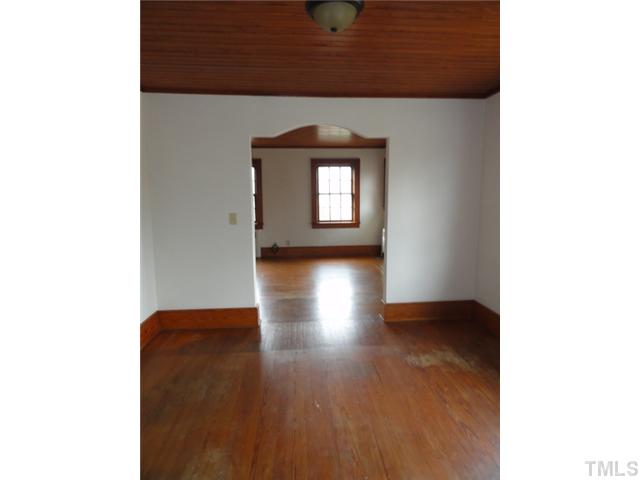 295 Vick Road Spring Hope, NC 27882 - Photo 4 of 13 Dining room