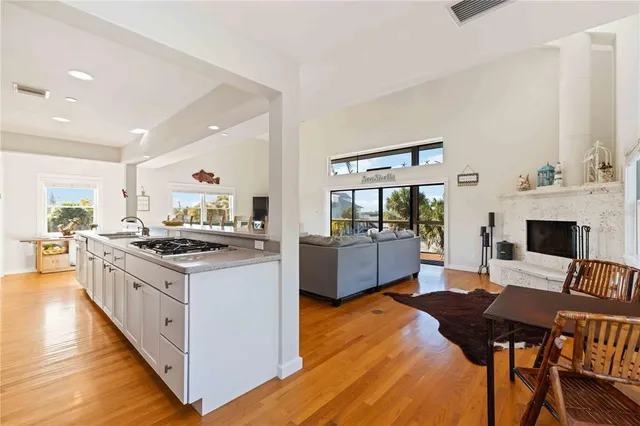 $999,999 | 120 Gasparilla Way, Placida, FL 33946