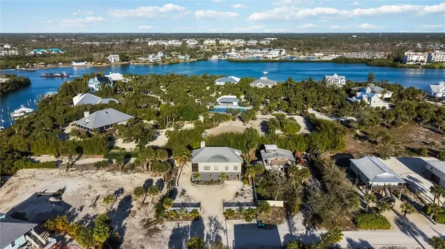 $999,999 | 120 Gasparilla Way, Placida, FL 33946