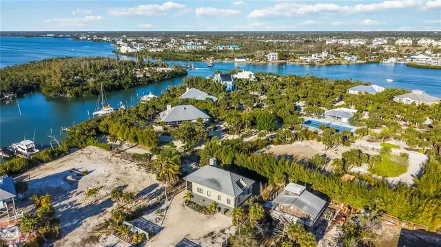 $999,999 | 120 Gasparilla Way, Placida, FL 33946