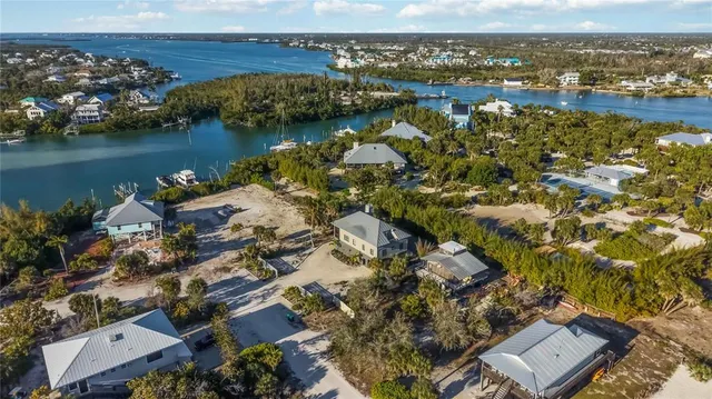 $999,999 | 120 Gasparilla Way, Placida, FL 33946