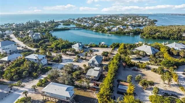 $999,999 | 120 Gasparilla Way, Placida, FL 33946