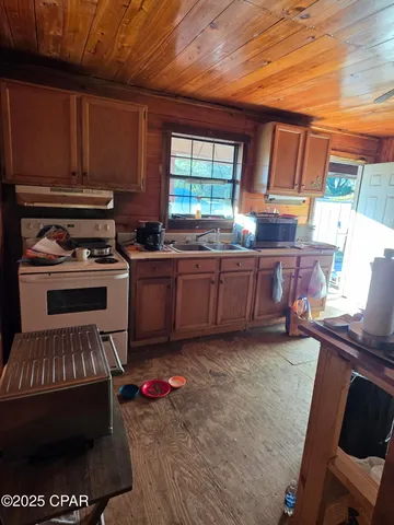 $900,000 | 2785 Otter Pond Road, Westville, FL 32464