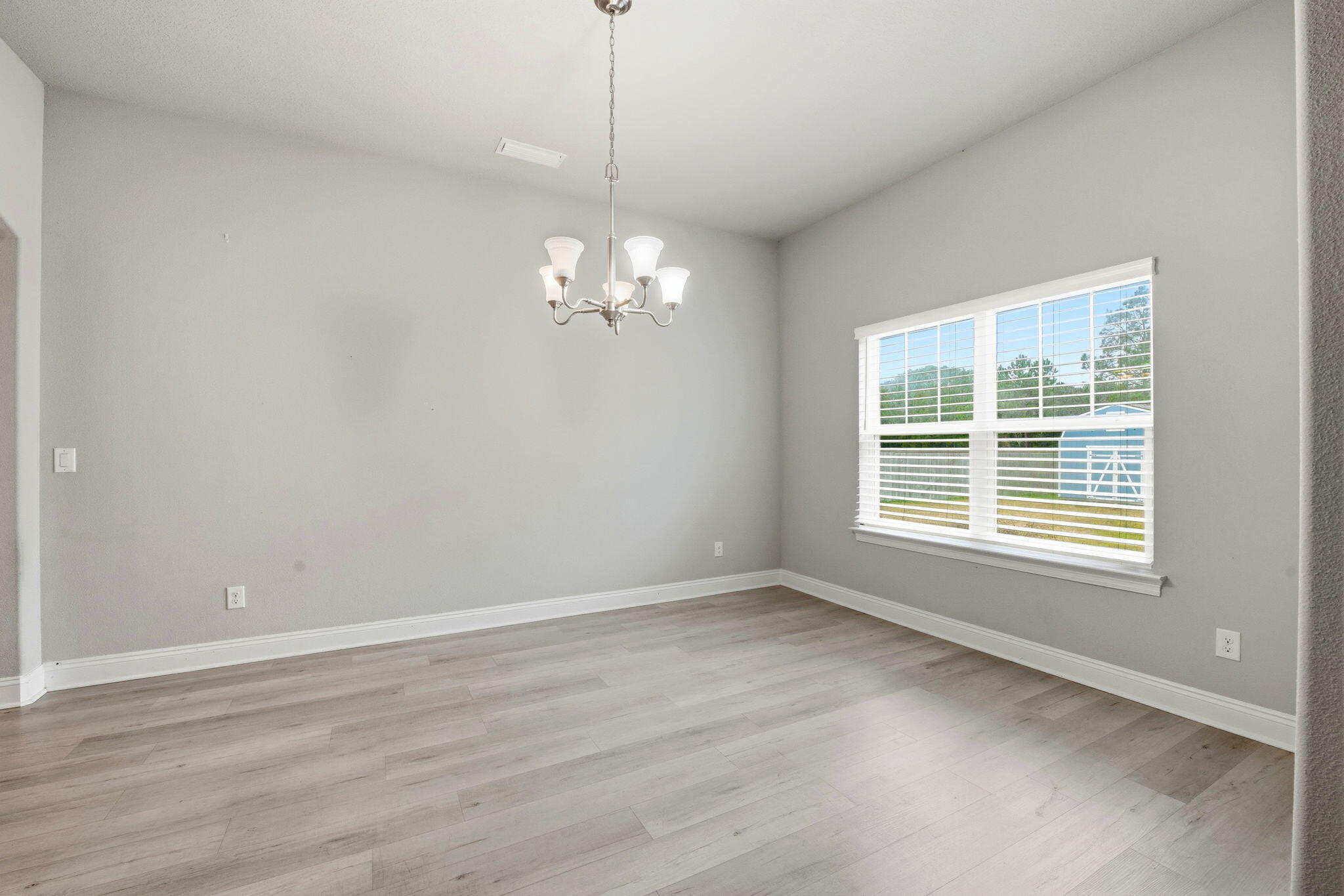 9178 Ridge Road Navarre, FL 32566 - Photo 12 of 54 13-web-or-mls-9178-ridge-rd