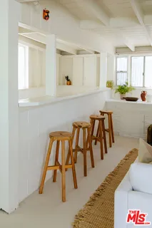 $1,575,000 | 5756 Aladdin Street, Los Angeles, CA 90008