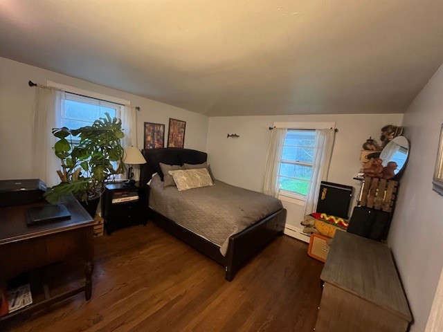 52 Spruce Street Westerly, RI 02891 - Photo 6 of 11 First floor guest bedroom