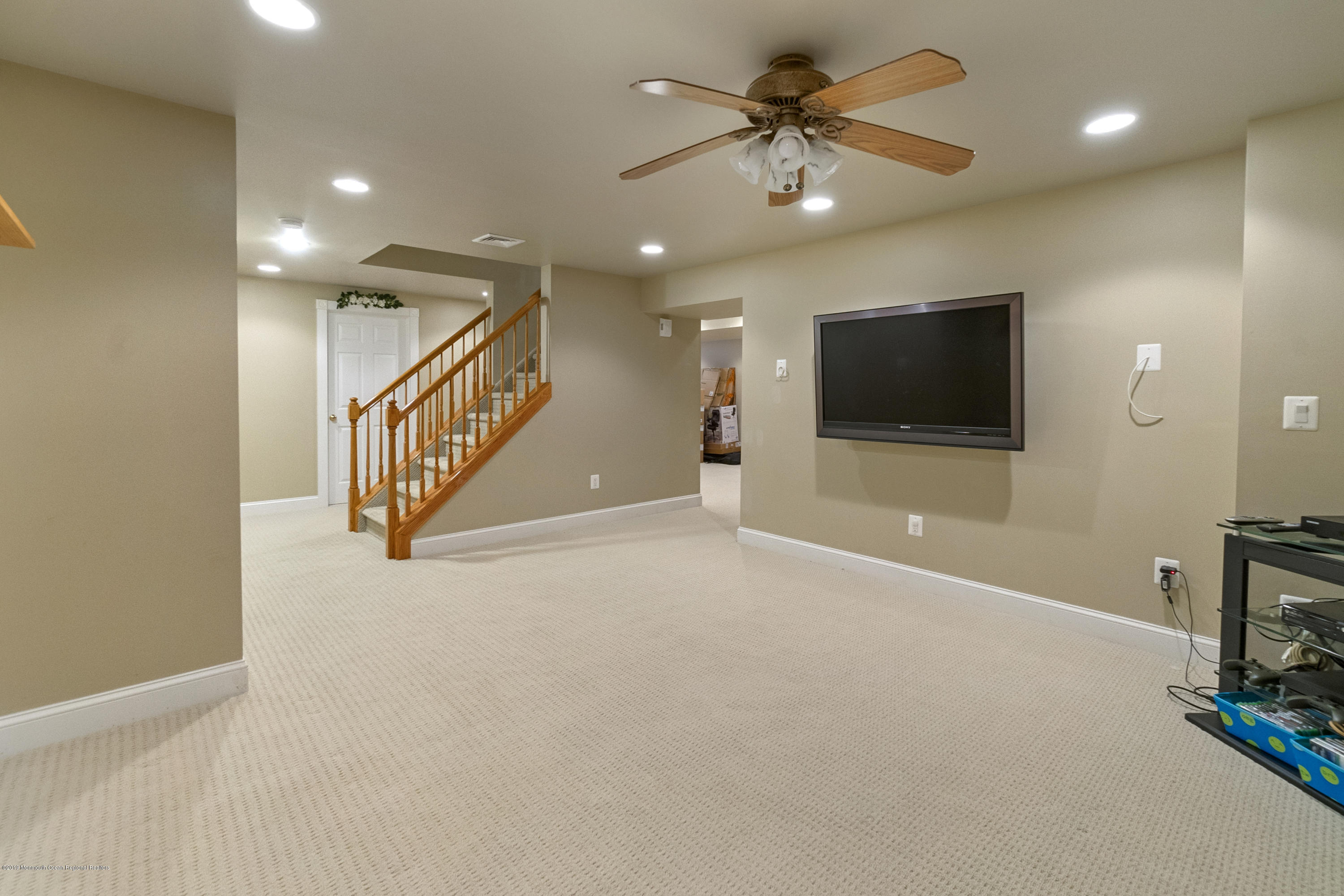 9 Roe Lane Howell, NJ 07731 - Photo 20 of 29 DSC03975