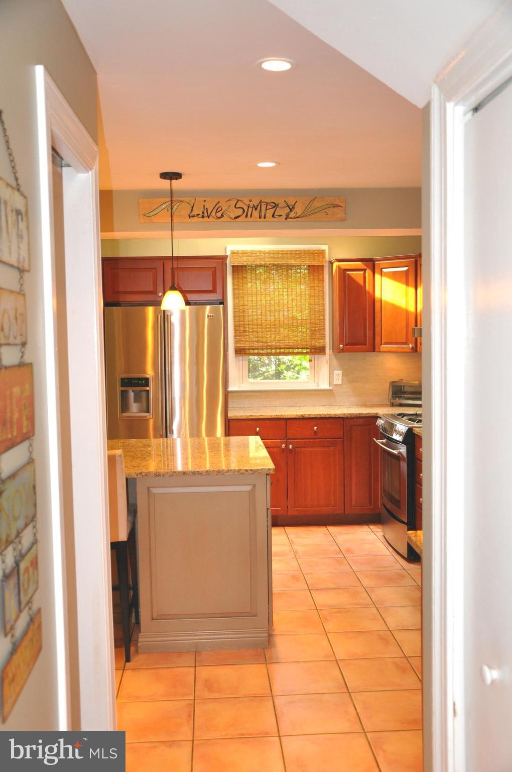 1514 Berwick Road Towson, MD 21204 - Photo 7 of 30 Kitchen