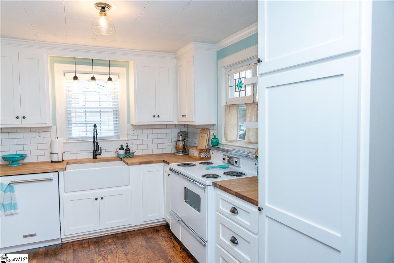 107 East Decatur Street Greenville, SC 29617 - Photo 12 of 36 Gallery Image 12