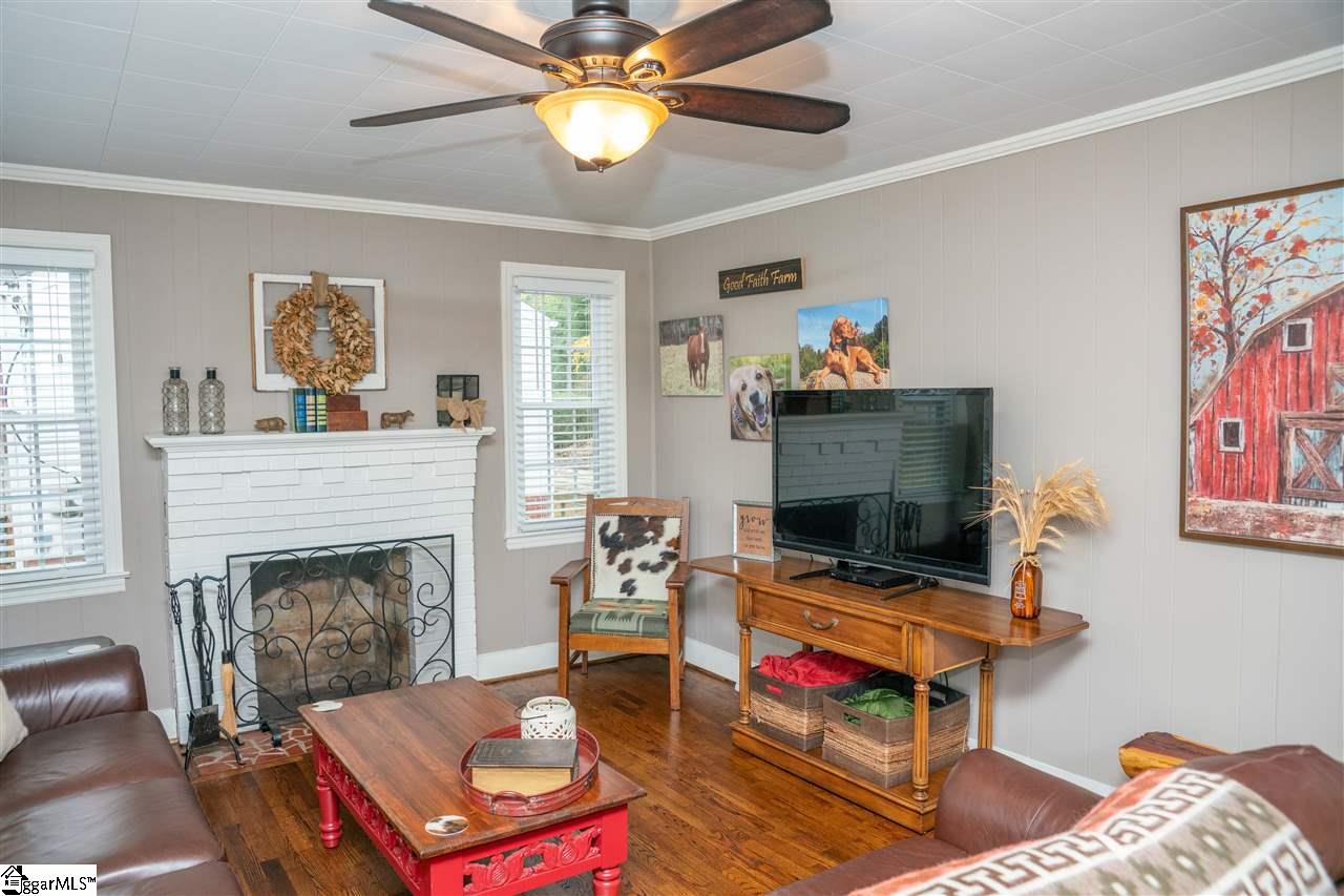 107 East Decatur Street Greenville, SC 29617 - Photo 3 of 36 Gallery Image 3