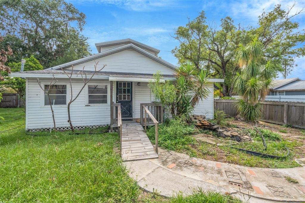3232 Moores Lake Road Dover, FL 33527 - Photo 5 of 47
