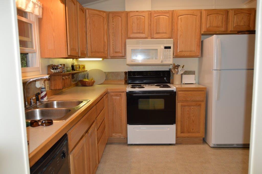218 Priest Road Northport, ME 04849 - Photo 4 of 35 Photo
