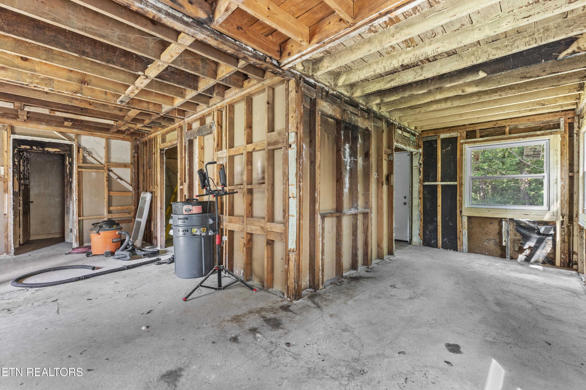 116 Hoyt Lane Oak Ridge, TN 37830 - Photo 22 of 54 Gallery Image 22