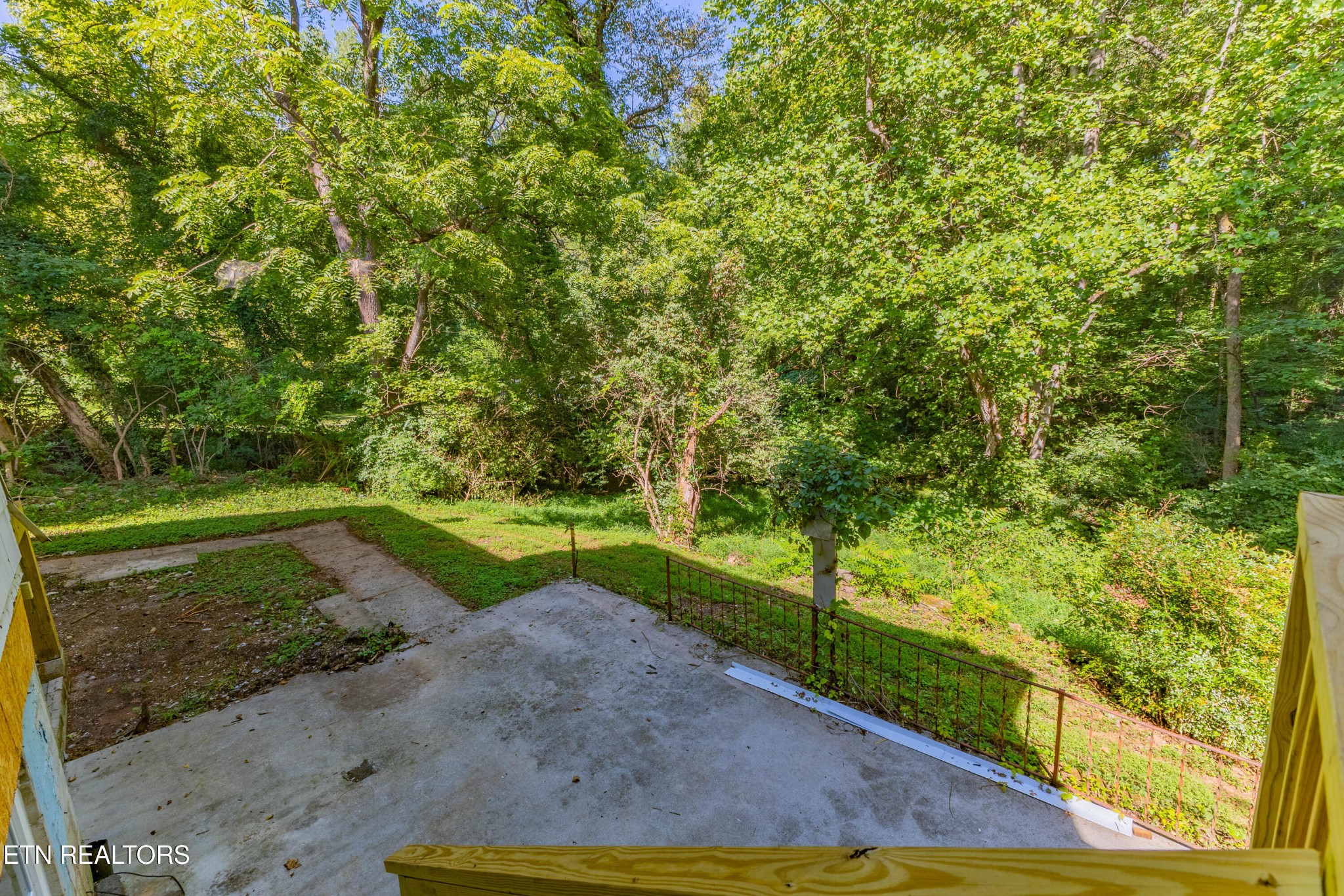 116 Hoyt Lane Oak Ridge, TN 37830 - Photo 52 of 54 Gallery Image 52