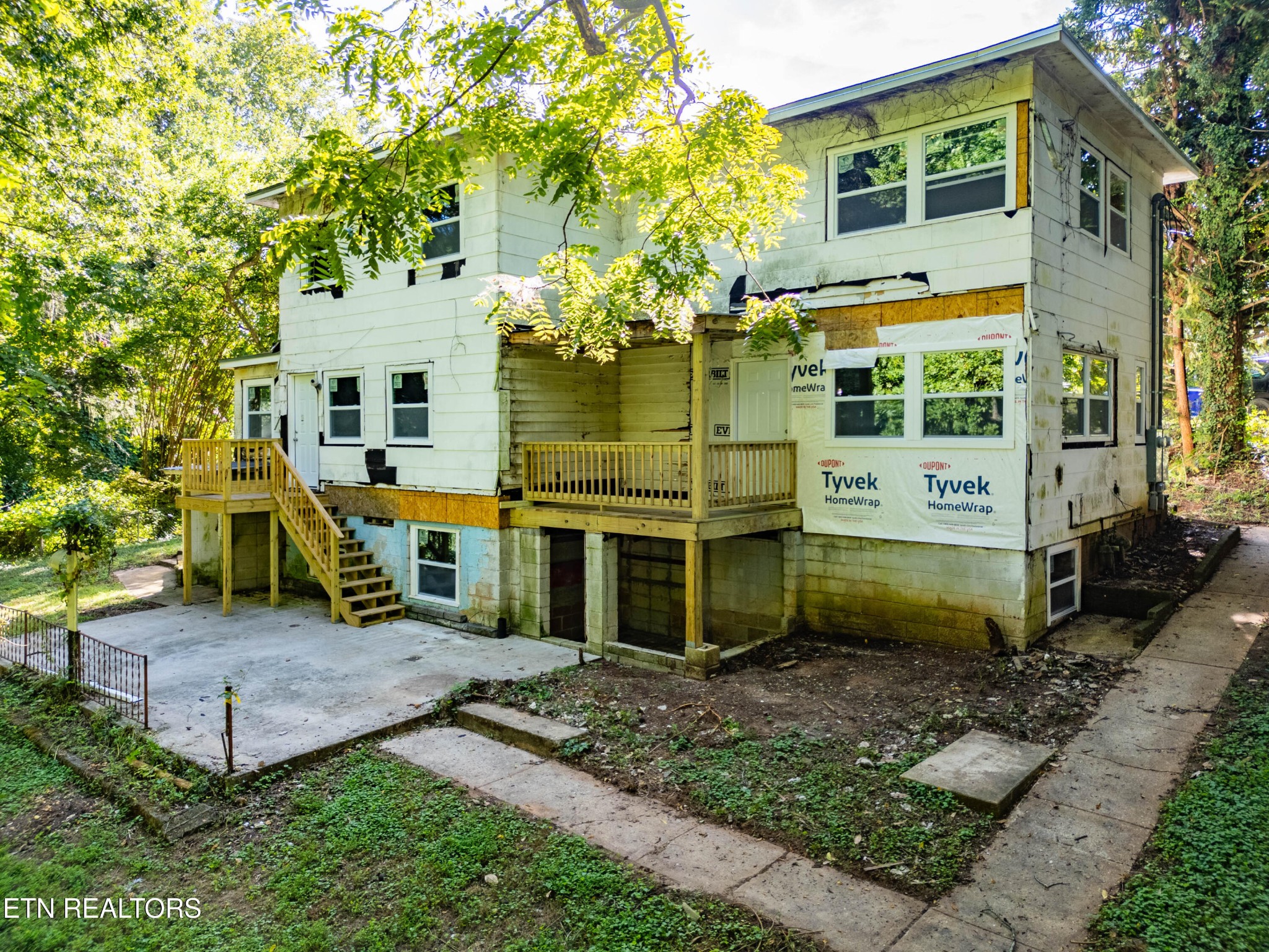 116 Hoyt Lane Oak Ridge, TN 37830 - Photo 10 of 54 Gallery Image 10