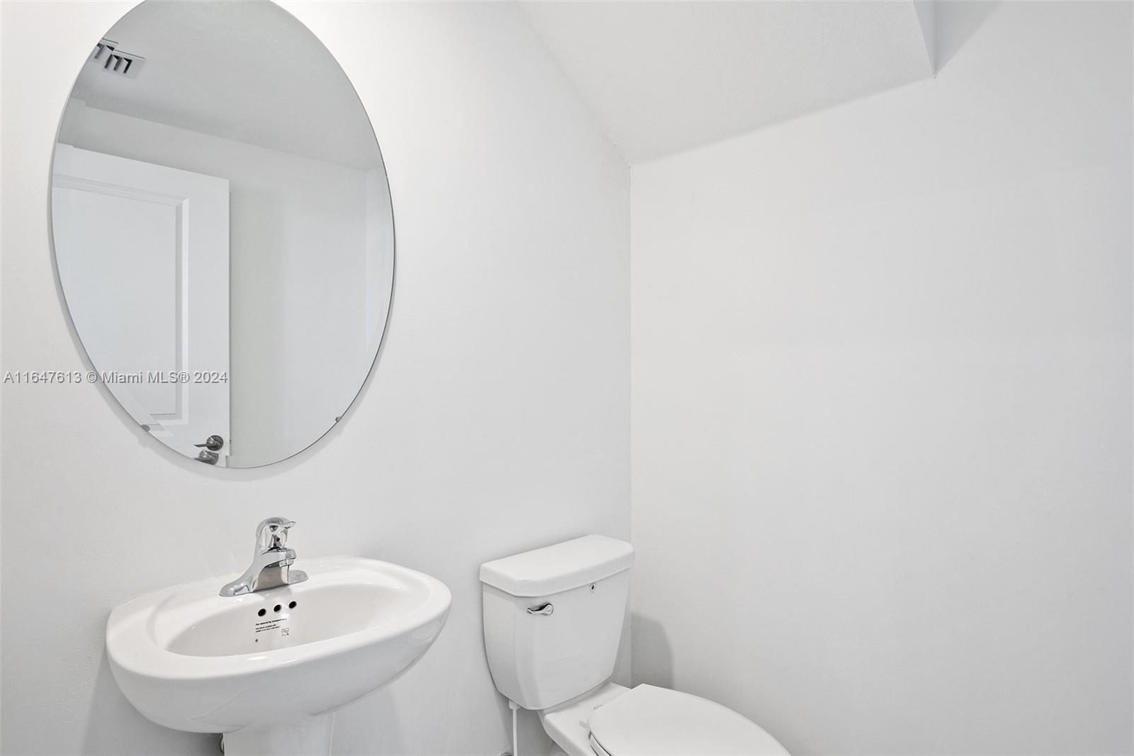 11934 Southwest 247th Terrace, Unit 11934 Homestead, FL 33032 - Photo 14 of 35