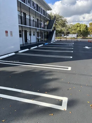 $1,499 | 1130 Northwest 62nd Street, Unit 7, Miami, FL 33150