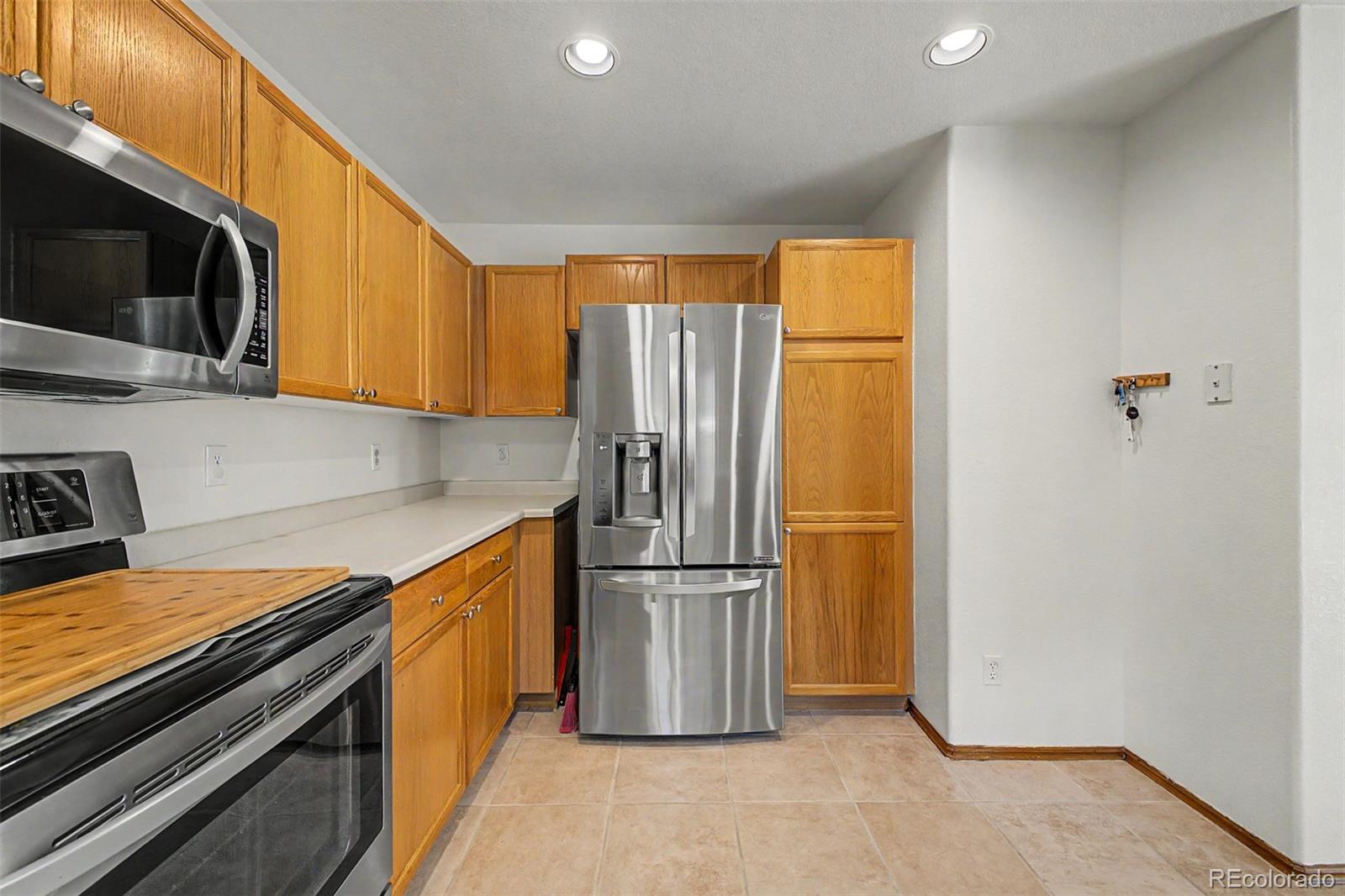 9597 Parramatta Place Highlands Ranch, CO 80130 - Photo 12 of 40