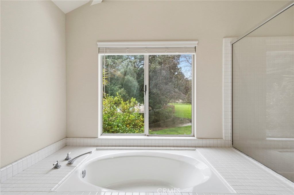 5 Belcanto Irvine, CA 92614 - Photo 19 of 41