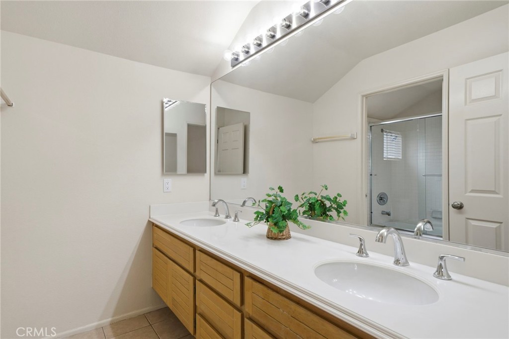 5 Belcanto Irvine, CA 92614 - Photo 29 of 41