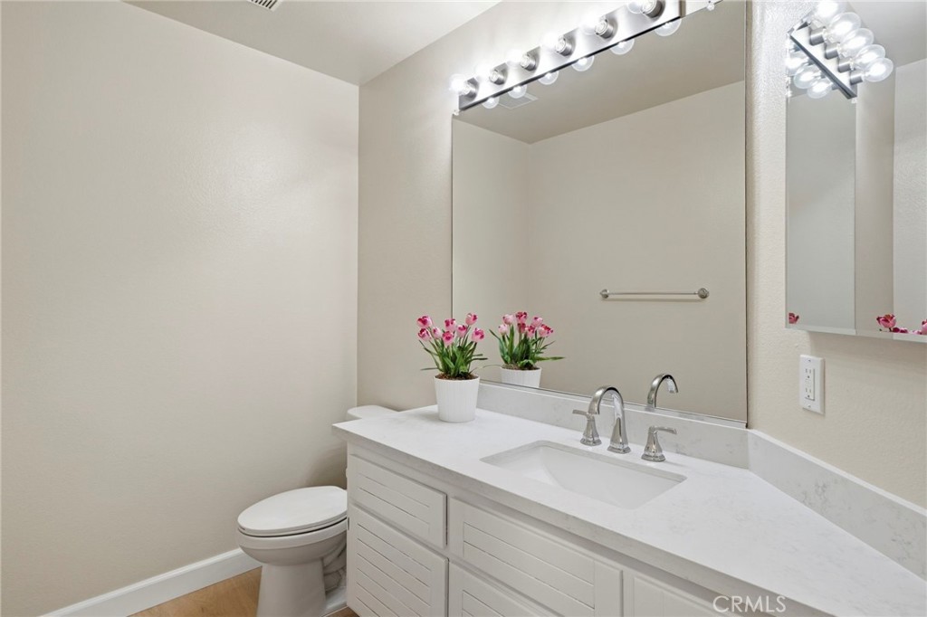 5 Belcanto Irvine, CA 92614 - Photo 32 of 41