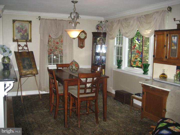 5 Hillside Road Wayne, PA 19087 - Photo 3 of 11 Dining Room