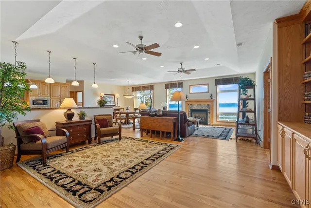 $949,900 | 235 Highway 49, Constantia, NY 13042