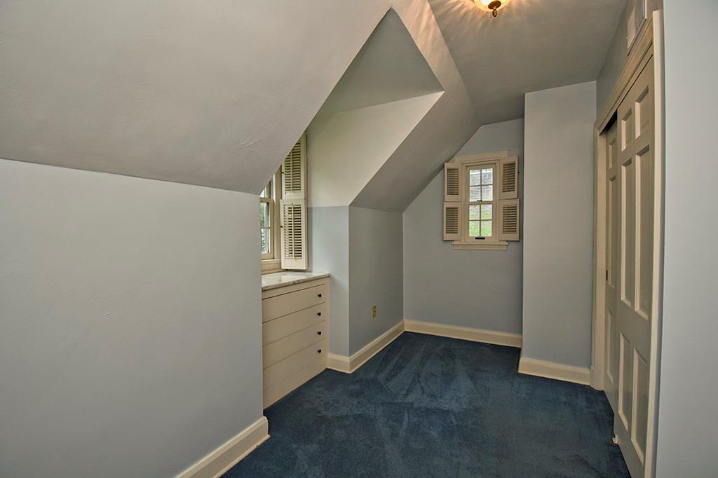 36 Windsor Road Pittsburgh, PA 15215 - Photo 18 of 25 Gallery Image 18